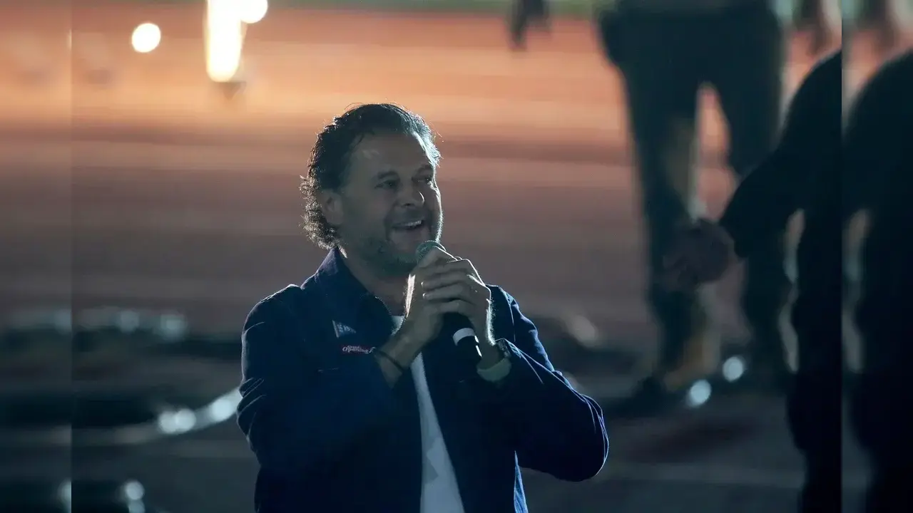 ما هو سبب قرار منع راغب علامة من الغناء في مصر نهائيًا؟