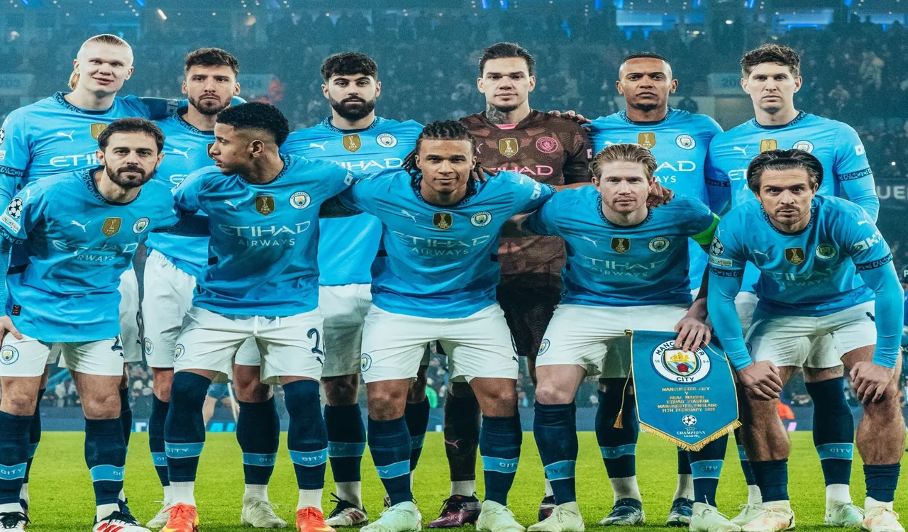 مانشستر سيتي في ضم نجم برشلونة مقابل 80 مليون يورو