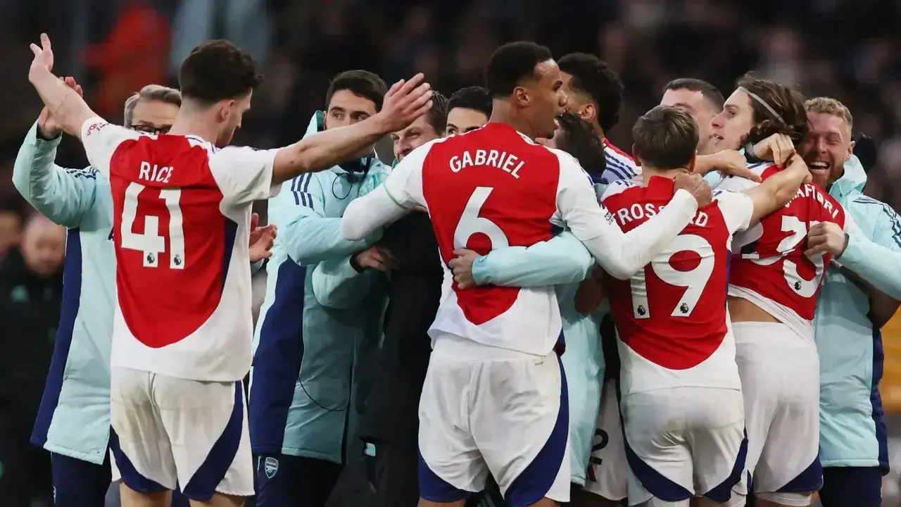 القنوات الناقلة لمباراة مان سيتي وآرسنال